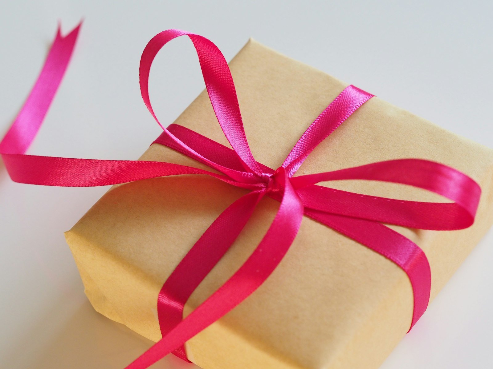 Housewarming Gift Ideas Under 3000