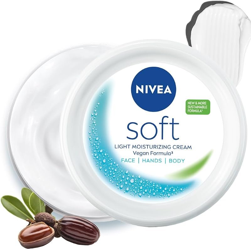Nivea Soft Light Moisturiser Winter Cream